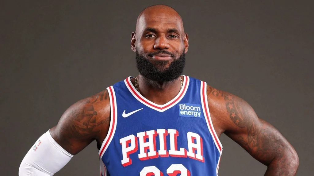 LeBron James Leverages Fanatics for Helicopter Commutes and Endorsement Success