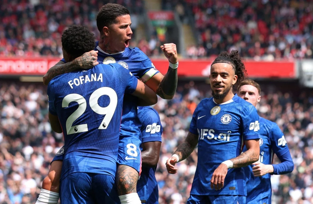 FILE PHOTO: Soccer Football - Premier League - Livepool v Chelsea - Anfield, Liverpool, Britain - May 9, 2026 Chelsea's Enzo Fernandez celebrates scoring their first goal with Wesley Fofana